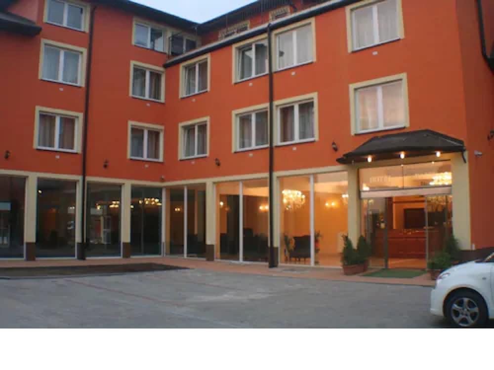 Hotel Daisy Budget Krakow Exterior photo